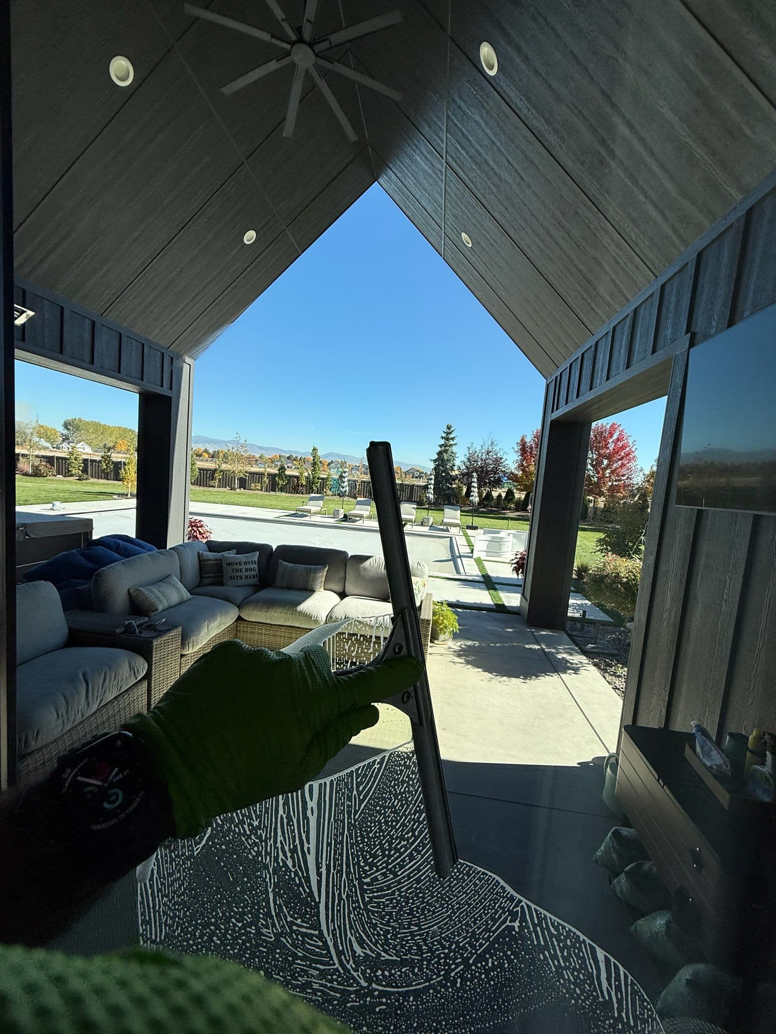 Crystal Clear Views in Eagle image